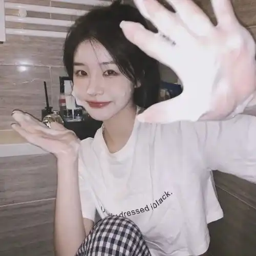 心动女生头像公主殿下的任务就是天天开心