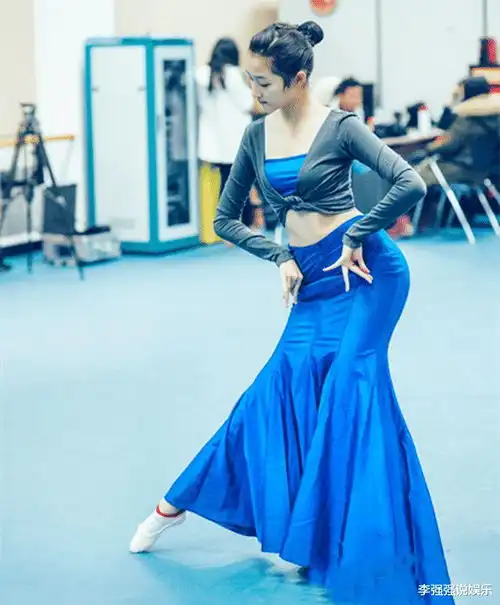 女星艺考照曝光,去掉10级ps后,谁是美人胚子一目了然