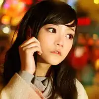 时尚感满分的个性女生头像喜欢看着戏中人的纷扰5