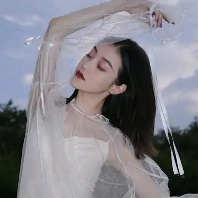 客桥.小众风格意境女头风停在窗女生头像我要个性网