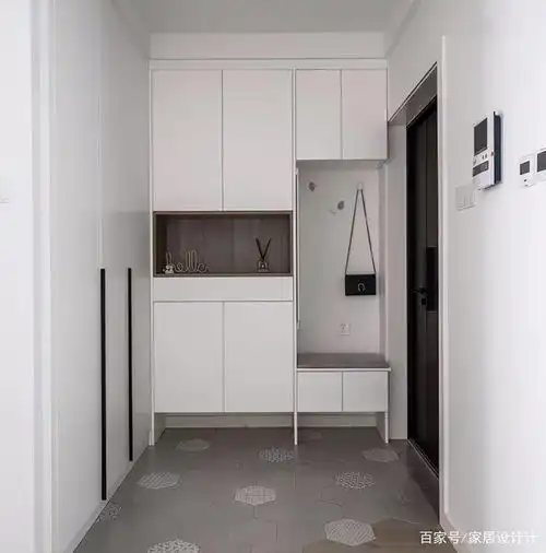 玄关鞋柜这么装,好看大气实用性能强,这几款案例值得参考借鉴