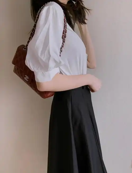 穿这几件衣服就说装嫩三四十岁女人,照样穿出气质高级感