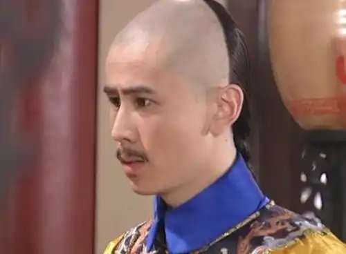 董鄂妃为什么比皇后还有名董鄂氏的身世有哪些说法