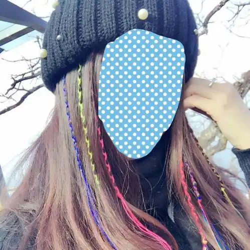 这个女生的头发上的绳子叫什么名字呢我想在淘宝上搜来买