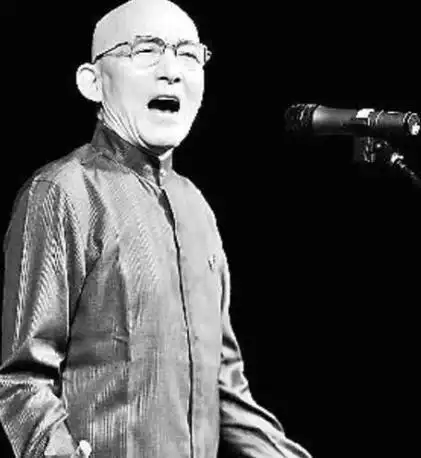 35年前,游本昌唯一把济公演活的演员,遇3件怪事后一心向佛