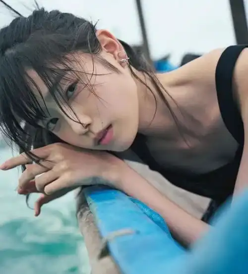 日本新晋美少女被誉娱乐圈颜值之光清纯初恋脸