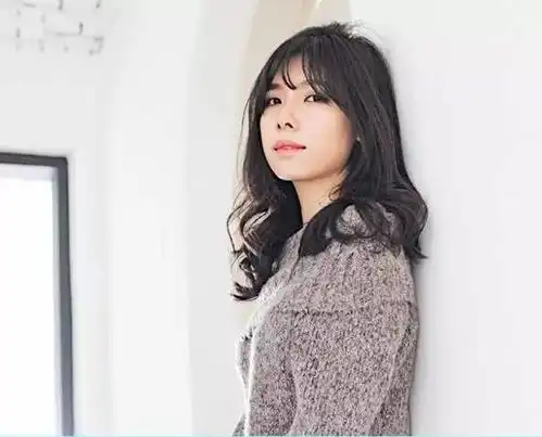 大额头星人适不适合留空气刘海