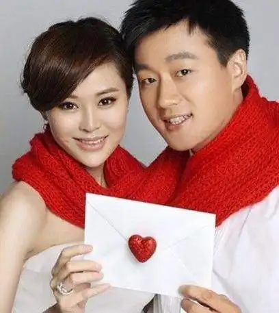 孝顺的佟大为照顾植物人父亲,20年后苏醒,爱妻子也爱三个孩子
