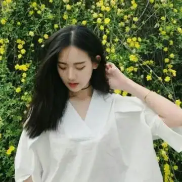2020最新甜美小清新女生萌头像为了更好的离婚我们结婚吧