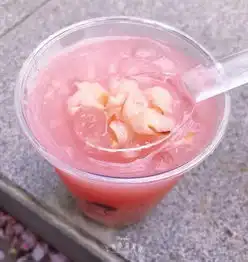 喜茶荔枝季来袭粉动少女心