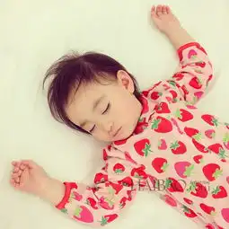 国民萌娃奥莉驾到李馨琪私照大放送大眼睛小嘴巴红脸蛋太可爱,表情丰富性格真乖巧