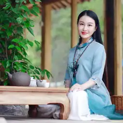 瘦花语裁寻南用女性独特的人格魅力,在女力时代绽放光彩