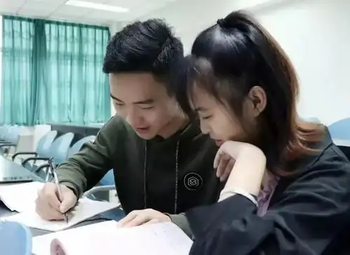 为啥大学男生宁愿窝在宿舍打游戏,也不愿追女孩子学长说出原因