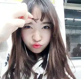 组图韩国女生晒爱心刘海模仿动漫人物