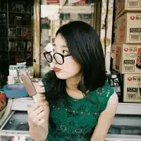 短发个性女生头像我用味蕾爱着你