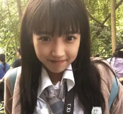 还记得被富豪看中的14岁剪刀手女孩吗曾承诺娶她为妻,现状怎样