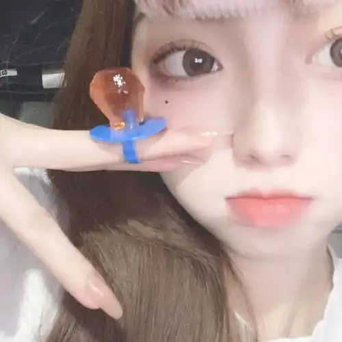 头像全套头像加背景图,女生头像可爱仙气卡通图片0701期