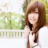 帮我设计一套有qq头像,qq个性签名,qq网名的帅气一点女的