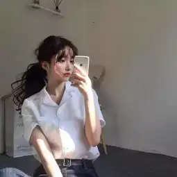 97年韩国模特金娜熙,身高158,无辜又甜美,好看到叫人移不开眼