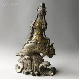 山区收的大型鎏金老铜佛像,骑龙自在观音