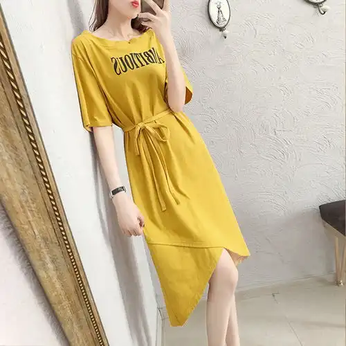 简洁素雅的穿搭,时尚清新,尽显甜美女人味