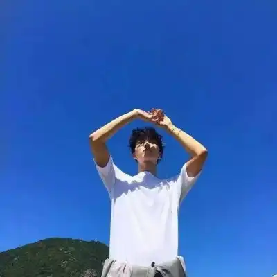 男头文艺眼泪是人类造的最小的男生头像我要个性网