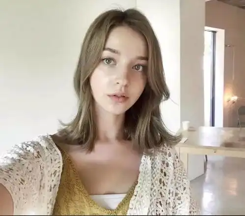 人工美女虽多,还是天然美女更吸引啊....