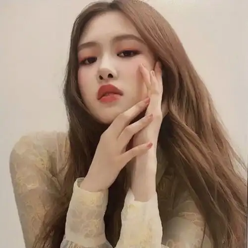 blackpinkrosie绝美头像,玫瑰就是要带刺儿