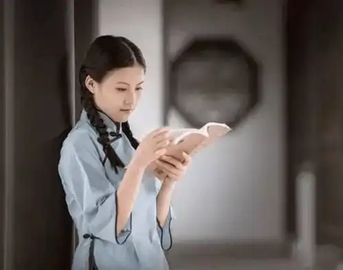 谢咏老师正能量说女孩子如何培养自己的气质和气场