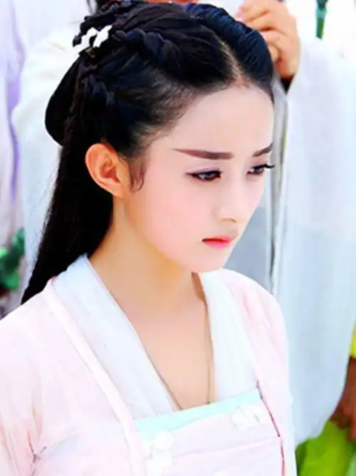 绝色古装美女,杨幂赵丽颖刘亦菲热巴刘诗诗唐嫣,谁最超凡俗