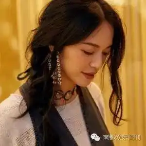 姚晨产女重6斤7两一儿一女凑成好字