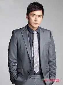 常铖变身机车酷炫型男常铖短发尽显男儿本色