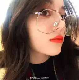 什么样的自拍让热巴可以获80万赞