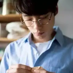在校男生,如何穿的低调又有气质