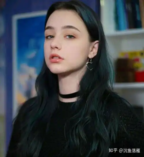 19岁俄罗斯小萝莉酷似张柏芝,走红网络