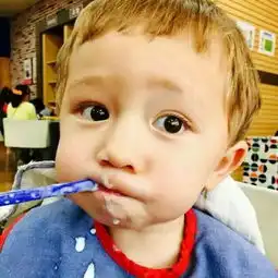 这个小孩叫啥名很火