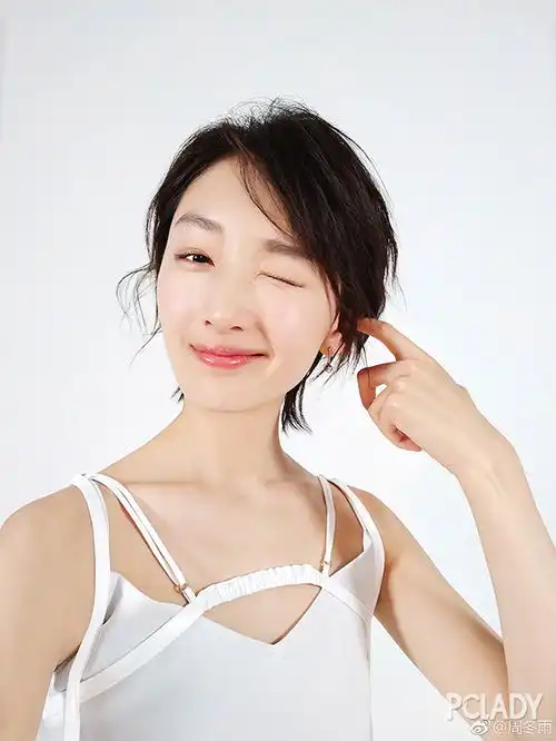看了100张明星脸,我终于知道周冬雨的少女感怎么来的