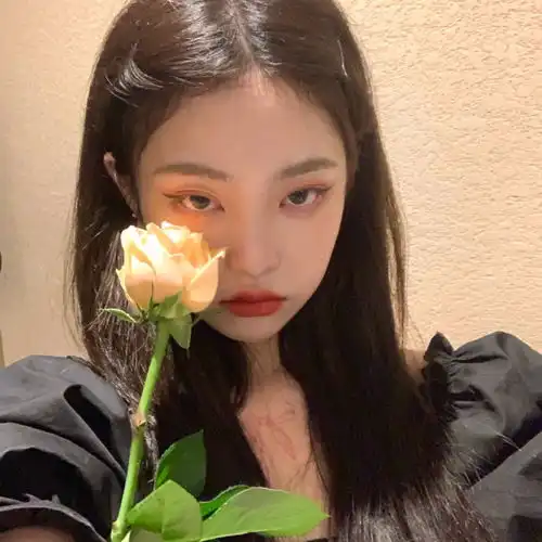 美女也会心动的小众头像