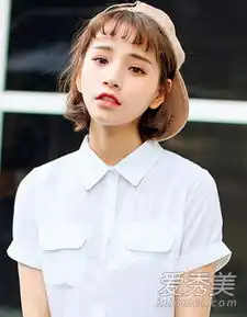 2015女生最新中短发发型发尾内扣更显瘦