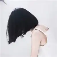求女生伤感背影头像