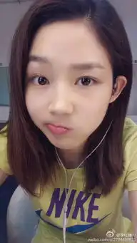 雪糕女孩走红盘点意外走红的靓丽校花