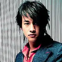 明星头像型男帅哥何润东
