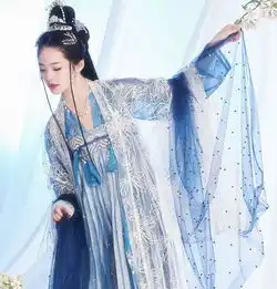 有一种头像叫鲛人泪,换上秒变发光仙女,老班看了都讨好你