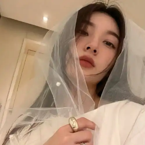 真人高级感ins风纯欲头像