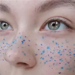 qq头像女眼睛控欧美高清头像心中有温暖才不懂得心酸