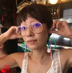 素颜的马伊琍有点像个农家女孩