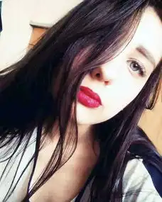 俄罗斯16岁美少女去见男性网友没想到却遭强奸杀害