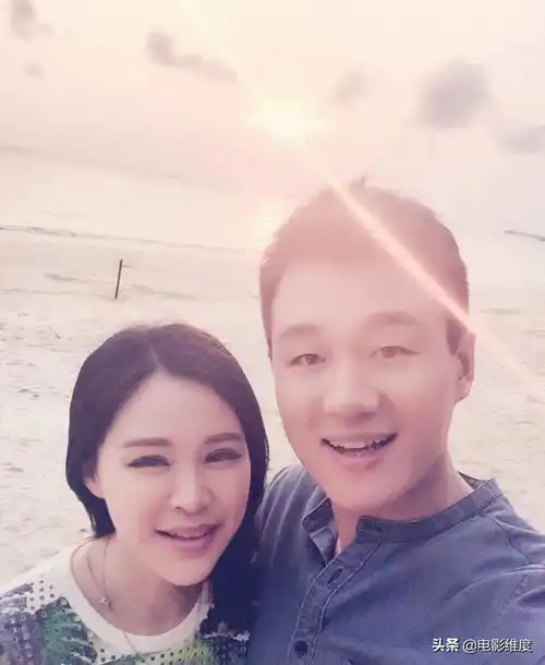 专一的佟大为恋过范冰冰,放弃马伊琍,与老师一见钟情恩爱至今