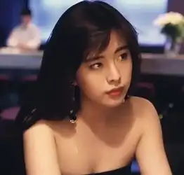 佟大为12岁女儿近照曝光,女大18变竟撞脸王祖贤,比亲妹妹会遗传