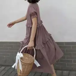 温柔又清新,这家店的冰淇淋色连衣裙才是今年的必备款